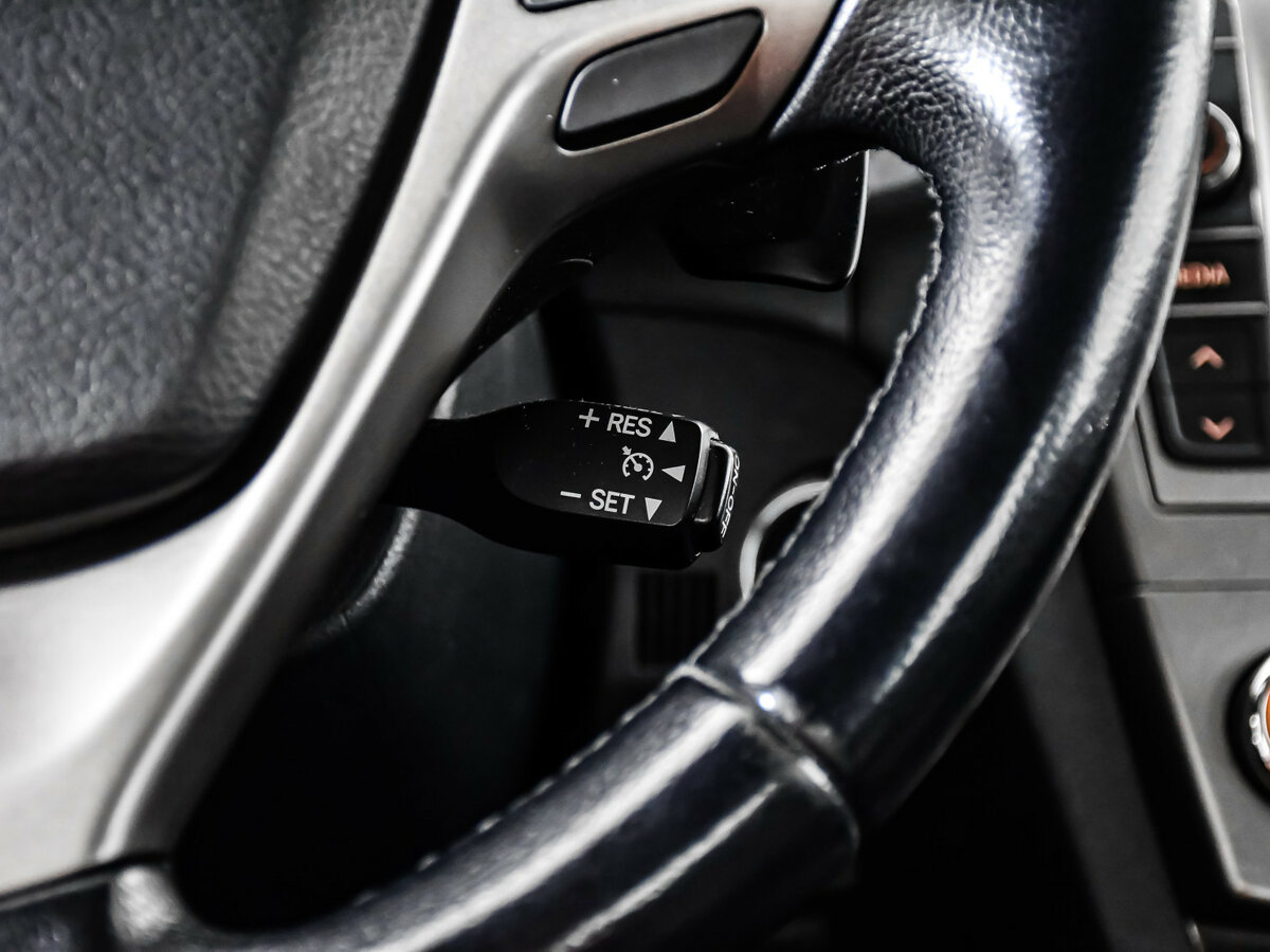 Купить Toyota Avensis с пробегом. Фото: #14