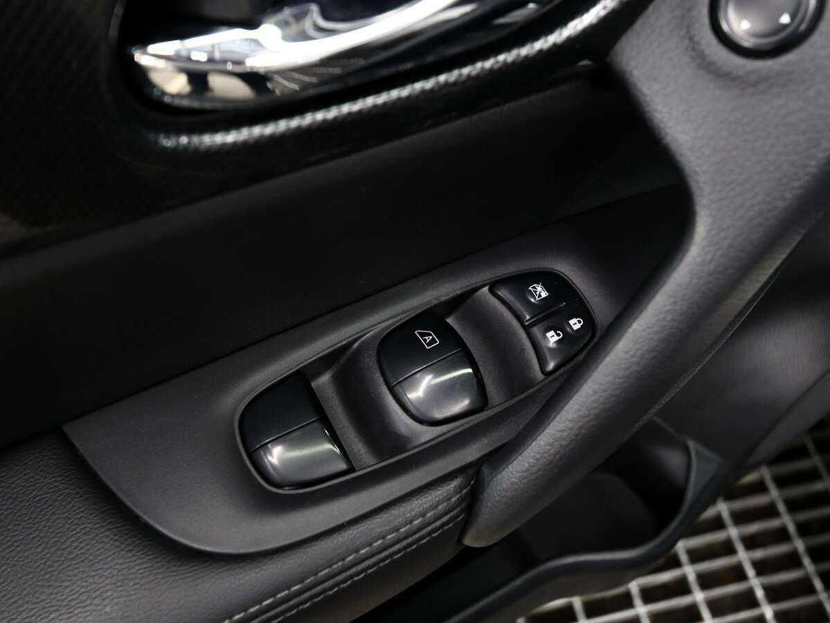 Купить Nissan X-Trail с пробегом. Фото: #8