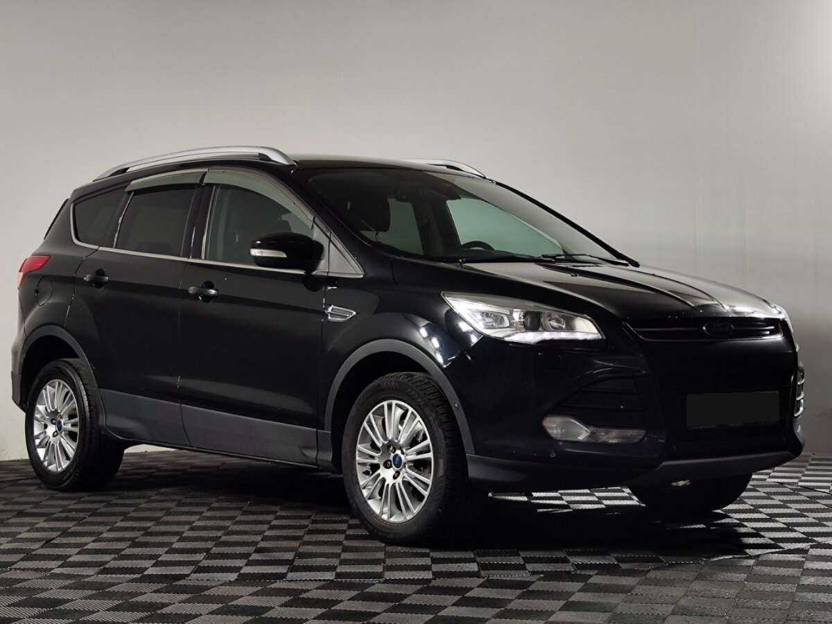 Купить Ford Kuga с пробегом. Фото: #1