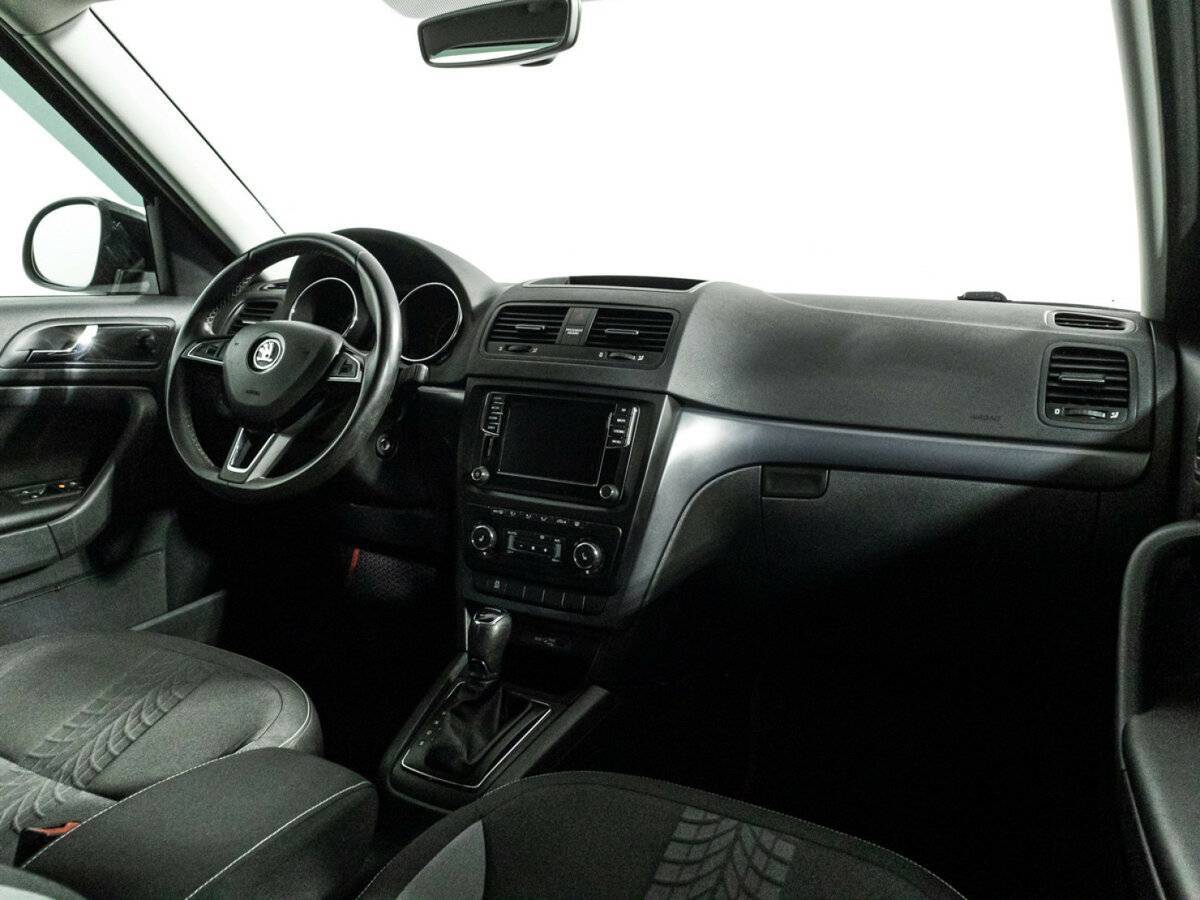 Купить Skoda Yeti с пробегом. Фото: #5