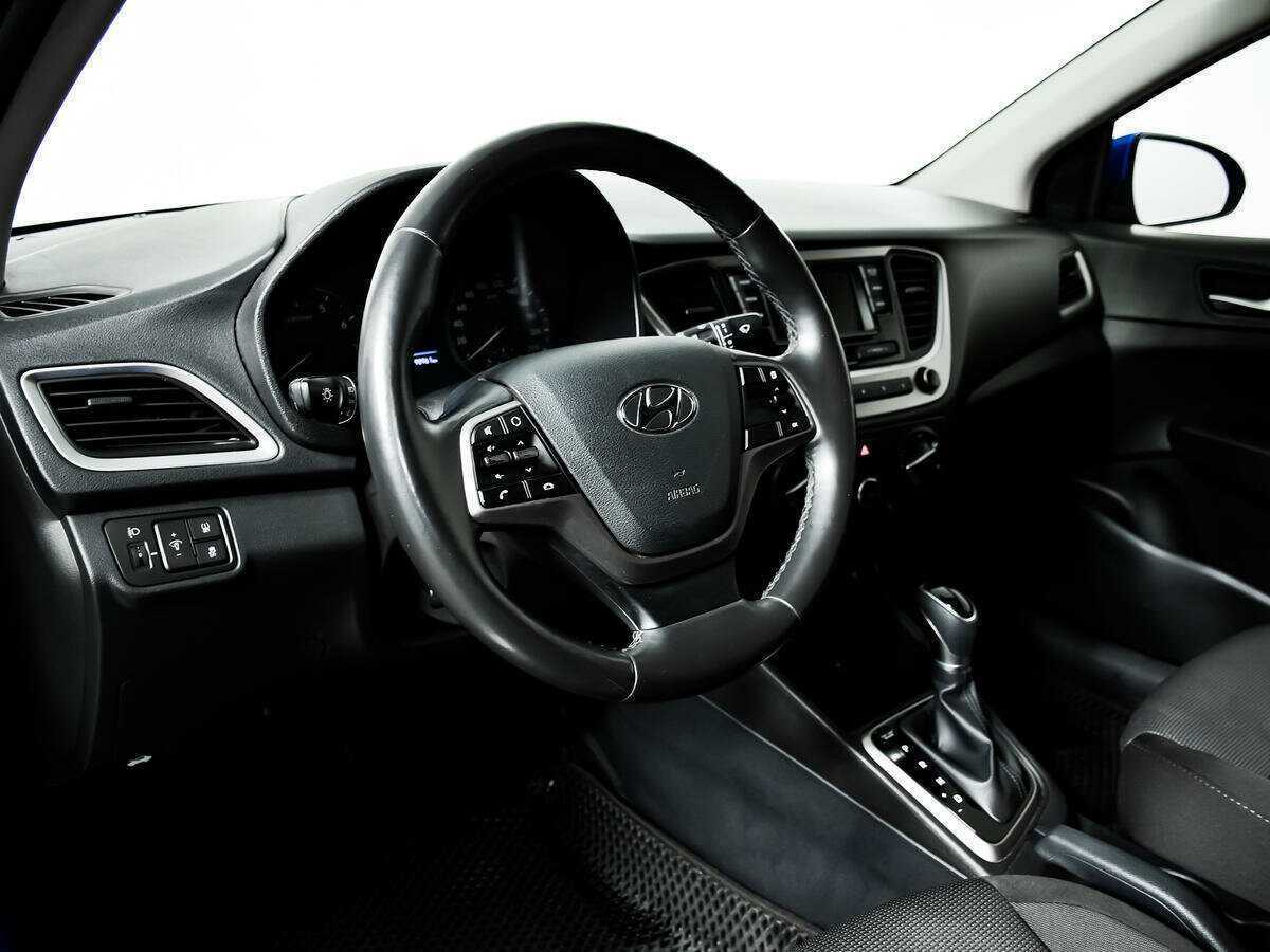 Купить Hyundai Solaris с пробегом. Фото: #12