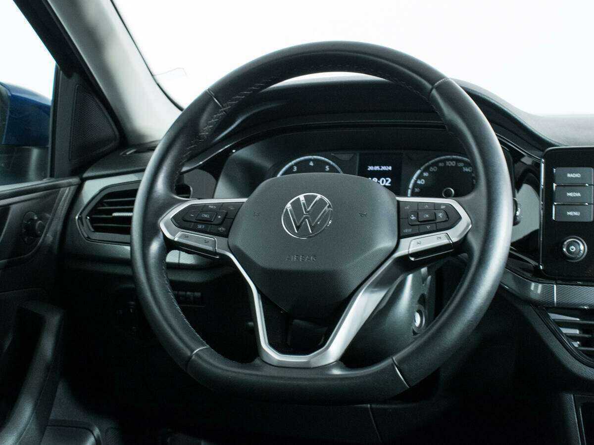 Купить Volkswagen Polo с пробегом. Фото: #13