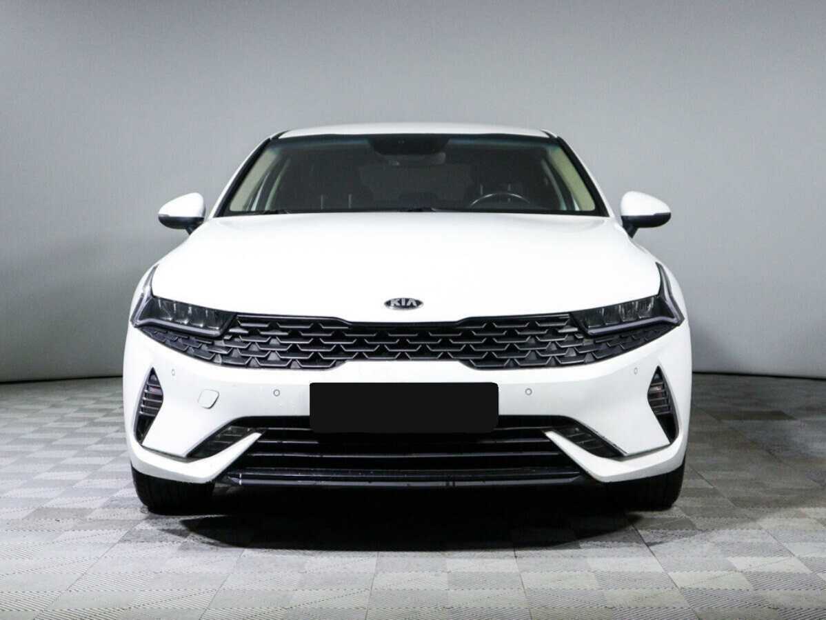 Купить Kia K5 с пробегом. Фото: #1