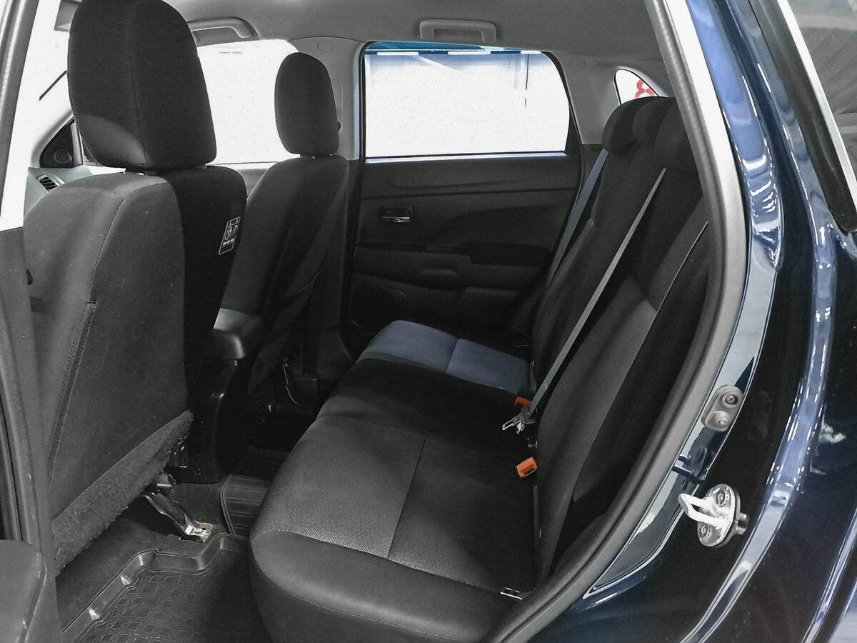 Купить Mitsubishi ASX с пробегом. Фото: #11