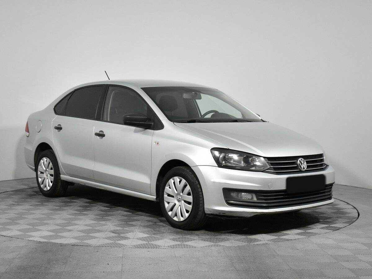 Купить Volkswagen Polo с пробегом. Фото: #2