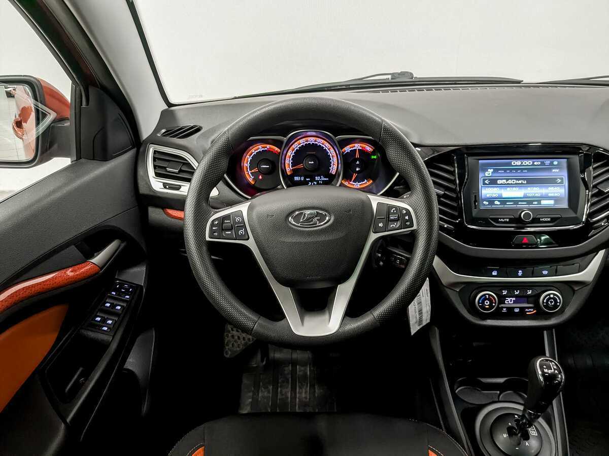 Купить Lada (ВАЗ) Vesta с пробегом. Фото: #19