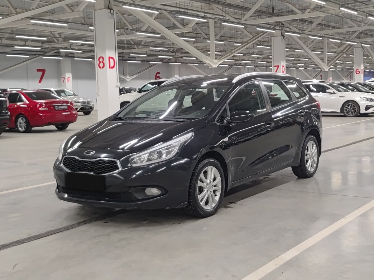 Купить Kia Ceed с пробегом. Фото: #0