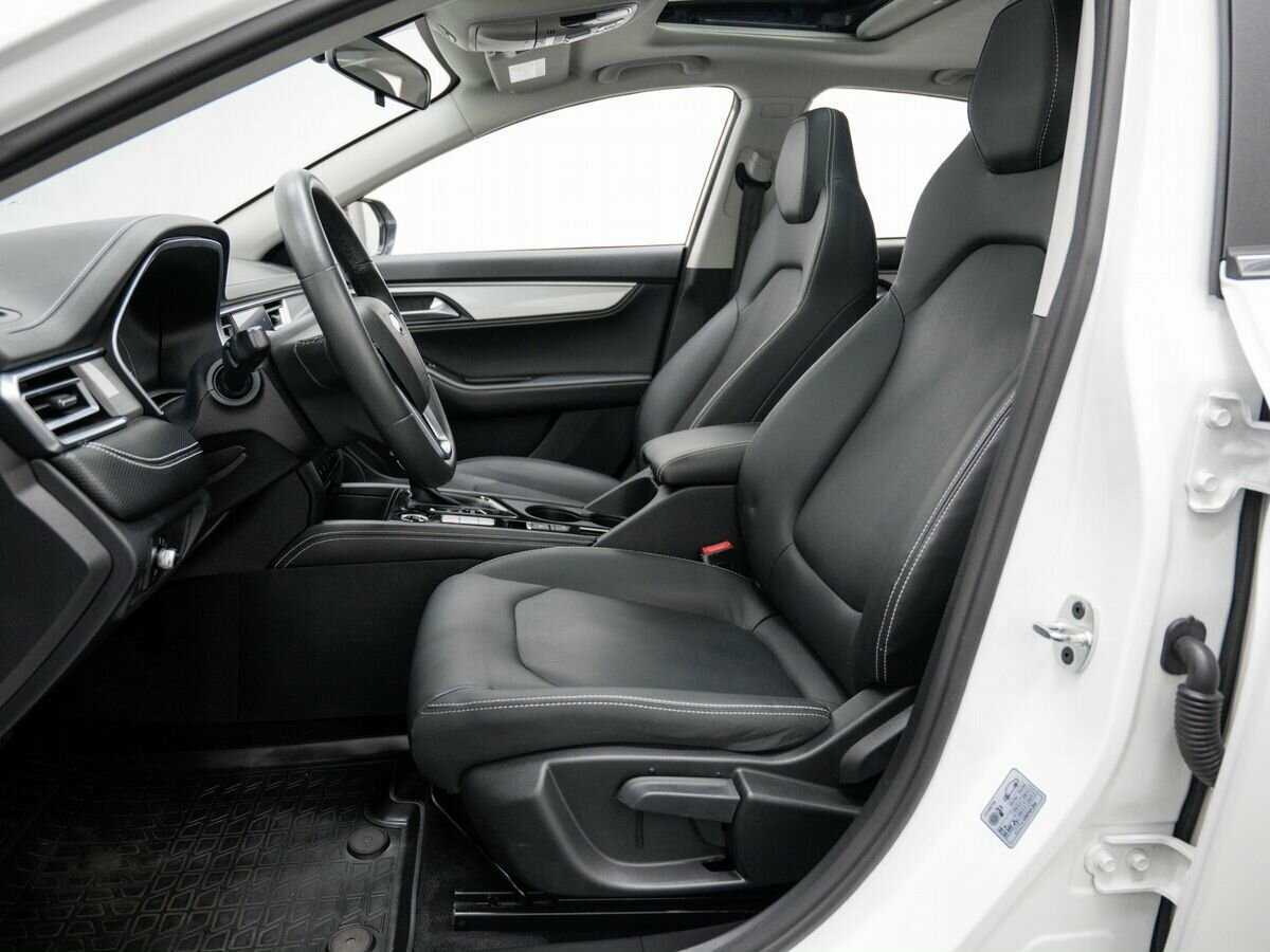 Купить JAC J7 с пробегом. Фото: #13