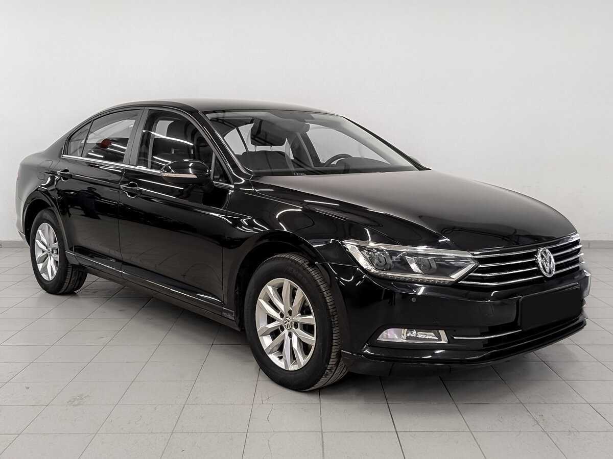 Купить Volkswagen Passat с пробегом. Фото: #2