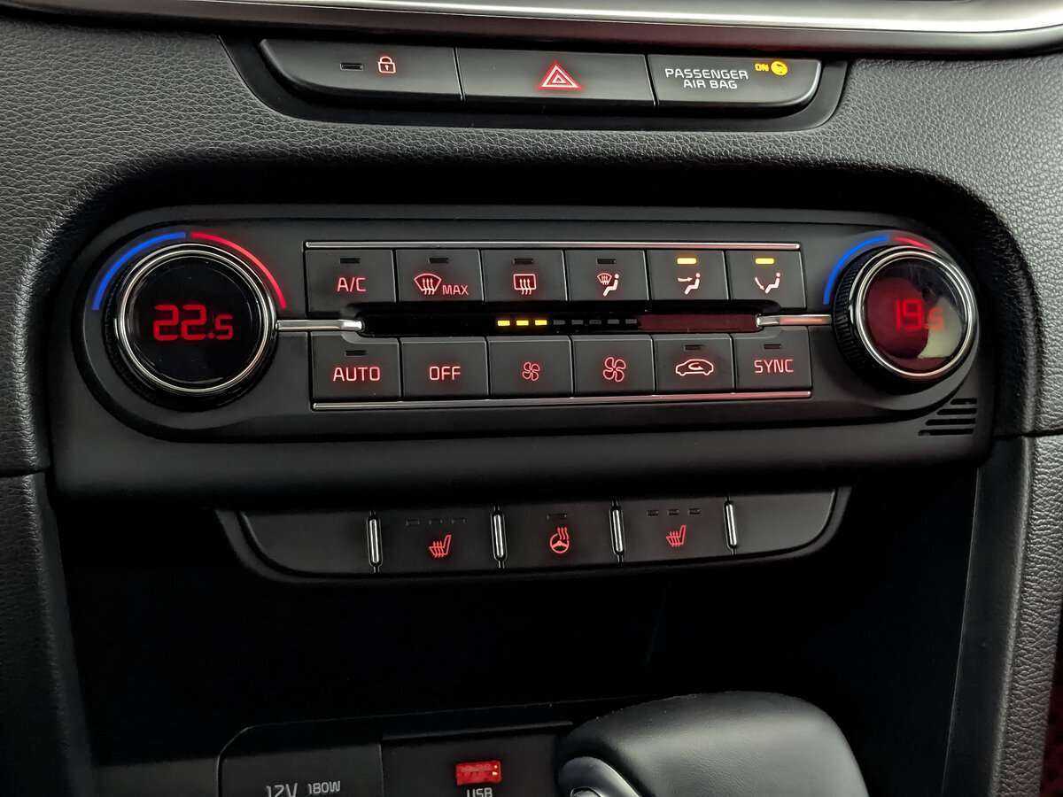 Купить Kia Ceed с пробегом. Фото: #14