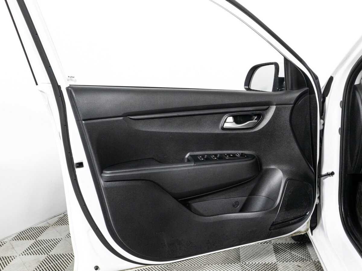 Купить Kia Rio с пробегом. Фото: #22