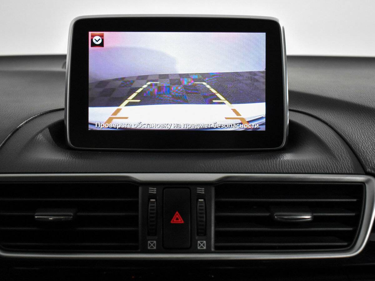 Купить Mazda 3 с пробегом. Фото: #16