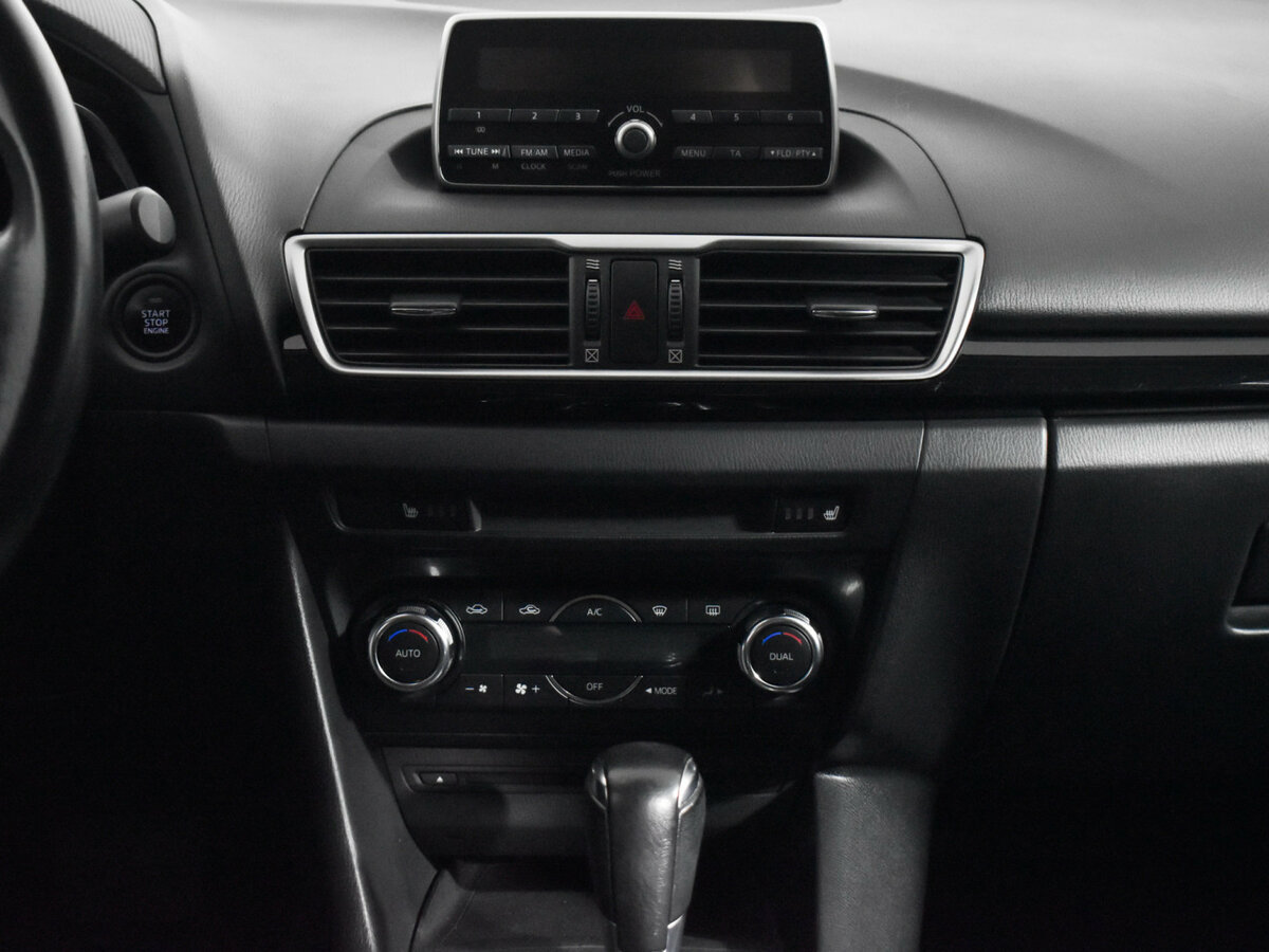 Купить Mazda 3 с пробегом. Фото: #12