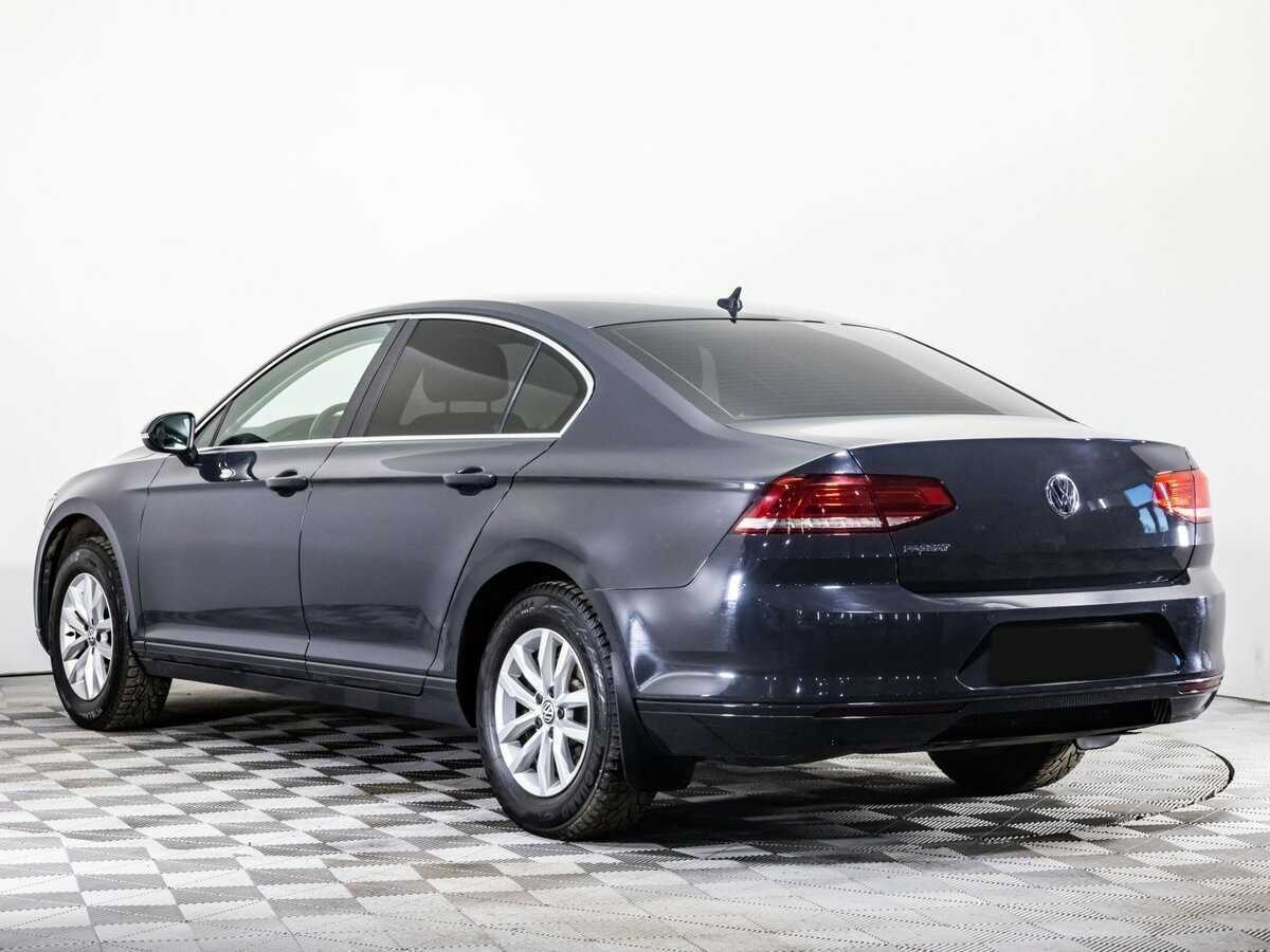 Купить Volkswagen Passat с пробегом. Фото: #5