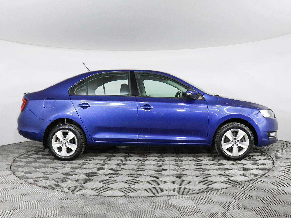 Купить Skoda Rapid с пробегом. Фото: #3