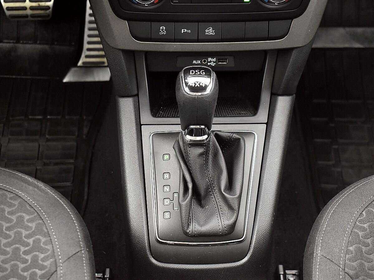 Купить Skoda Yeti с пробегом. Фото: #16