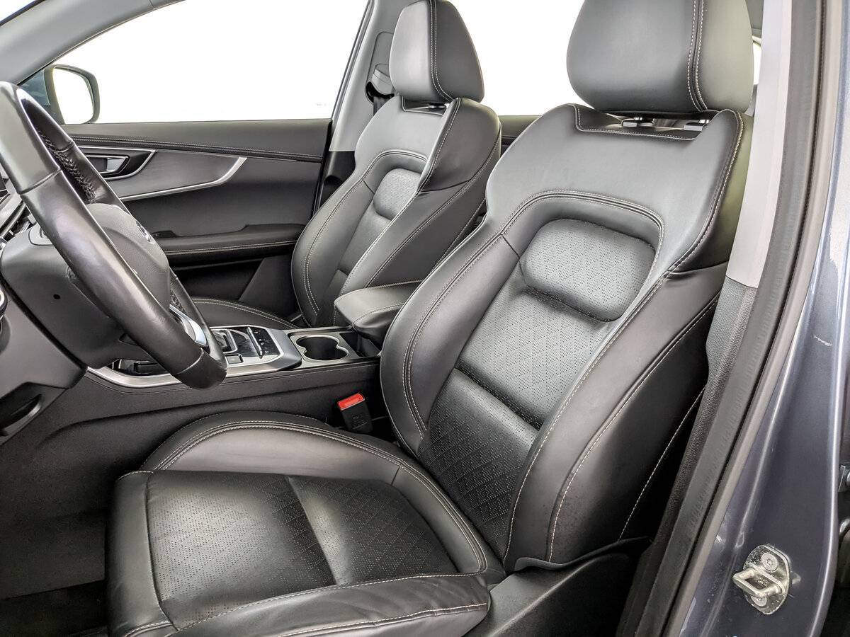 Купить Chery Tiggo 8 с пробегом. Фото: #19