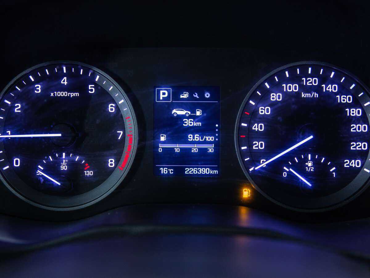 Купить Hyundai Tucson с пробегом. Фото: #14