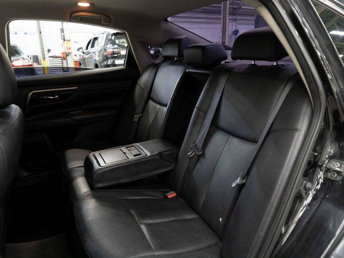 Купить Nissan Teana с пробегом. Фото: #6