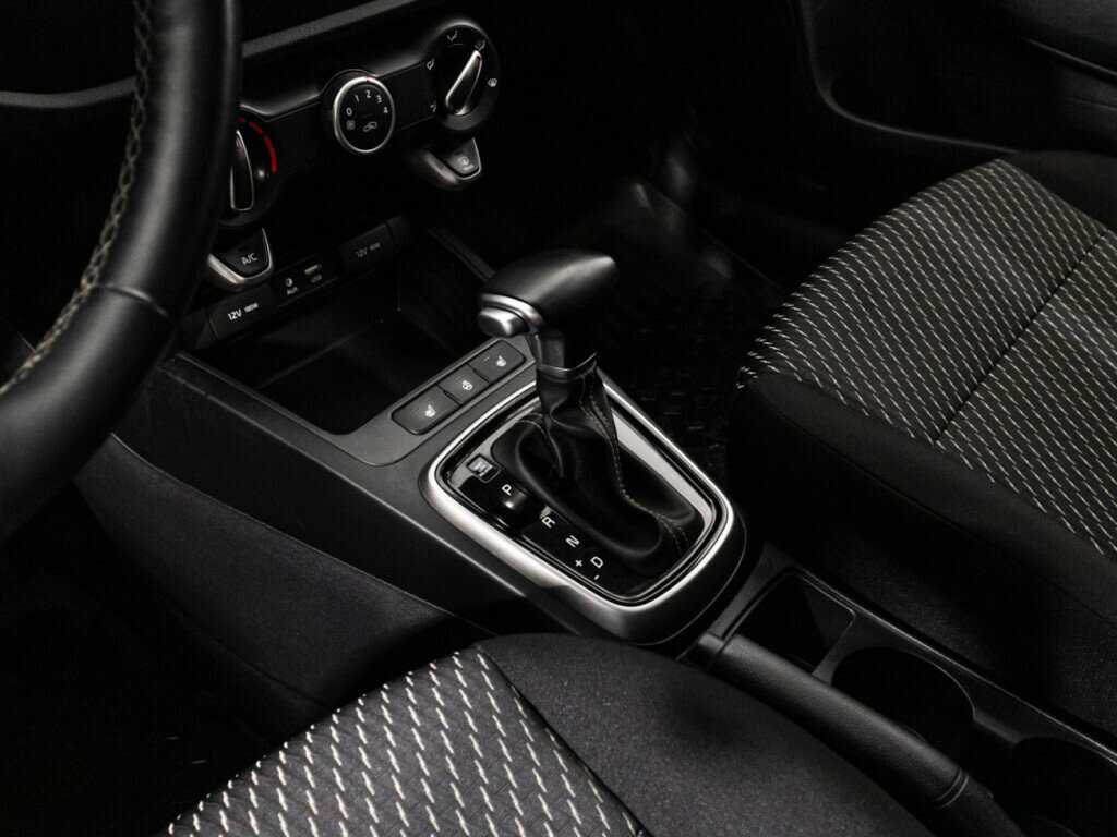 Купить Kia Rio с пробегом. Фото: #16