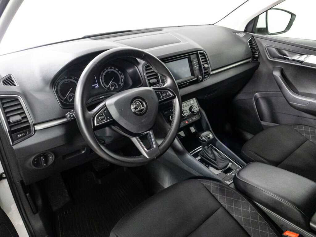 Купить Skoda Karoq с пробегом. Фото: #10