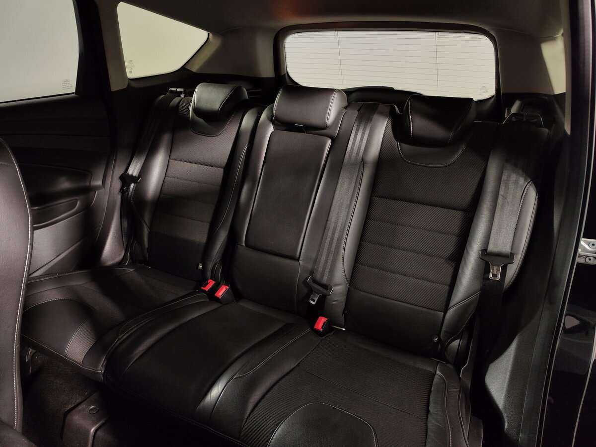 Купить Ford Kuga с пробегом. Фото: #13