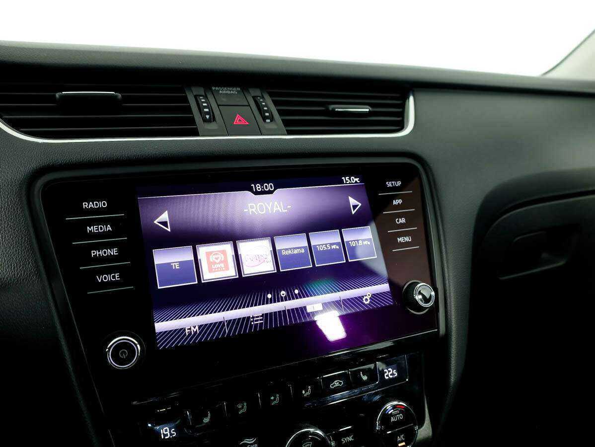 Купить Skoda Octavia с пробегом. Фото: #17