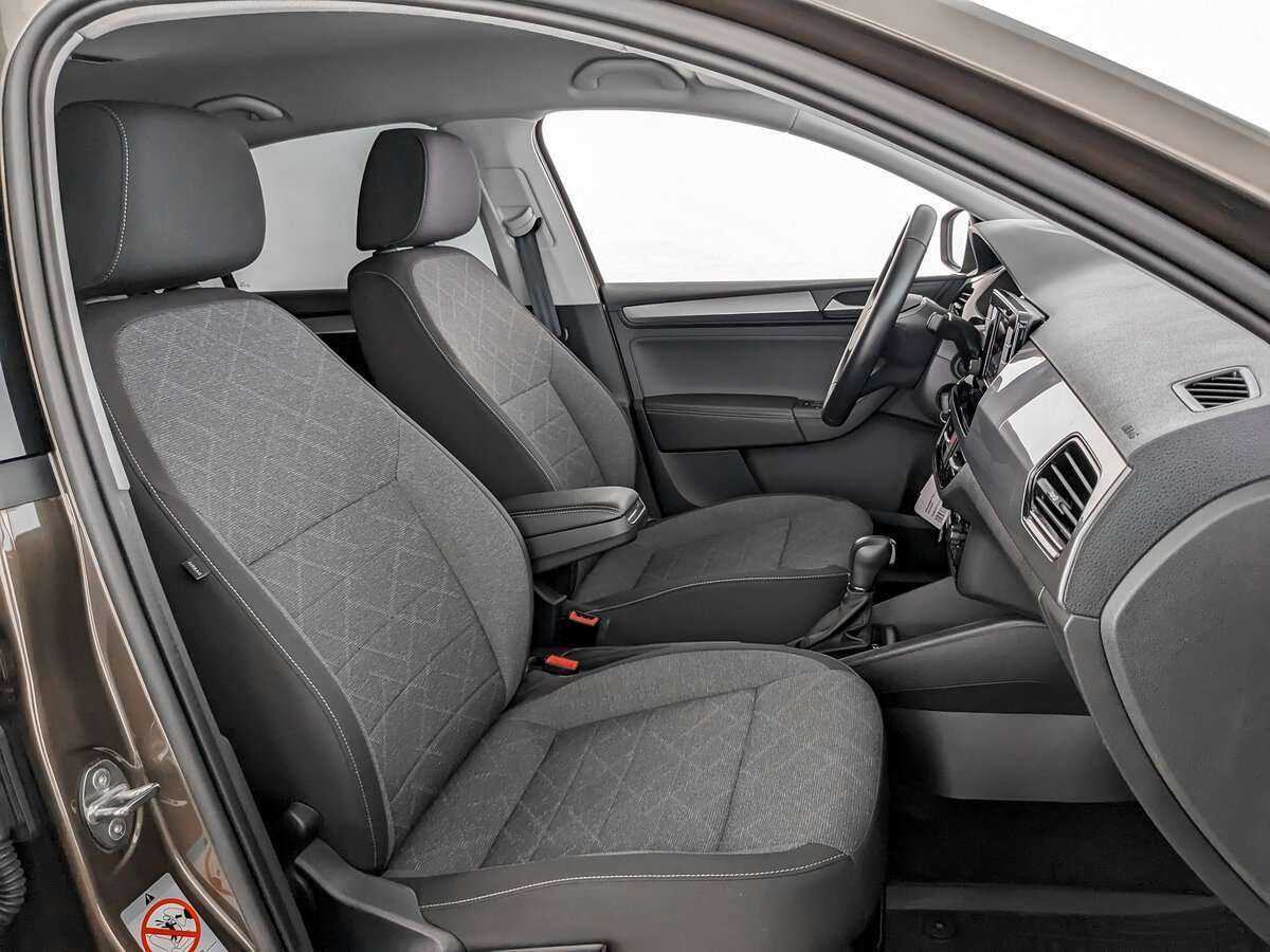 Купить Volkswagen Polo с пробегом. Фото: #18