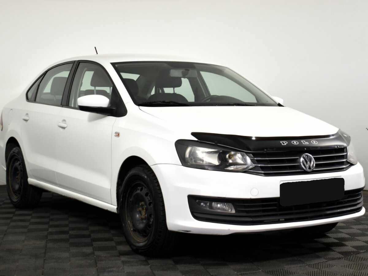 Купить Volkswagen Polo с пробегом. Фото: #2