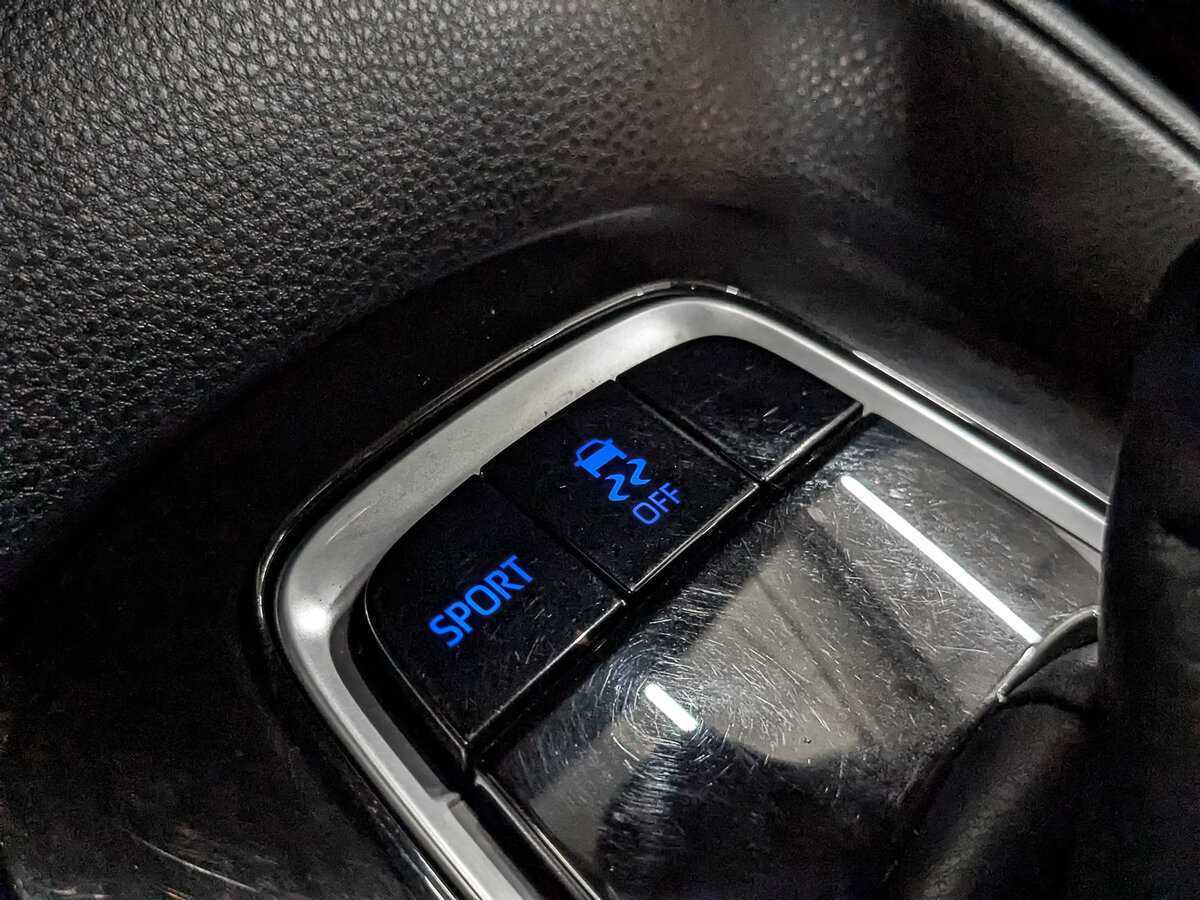 Купить Toyota Corolla с пробегом. Фото: #24