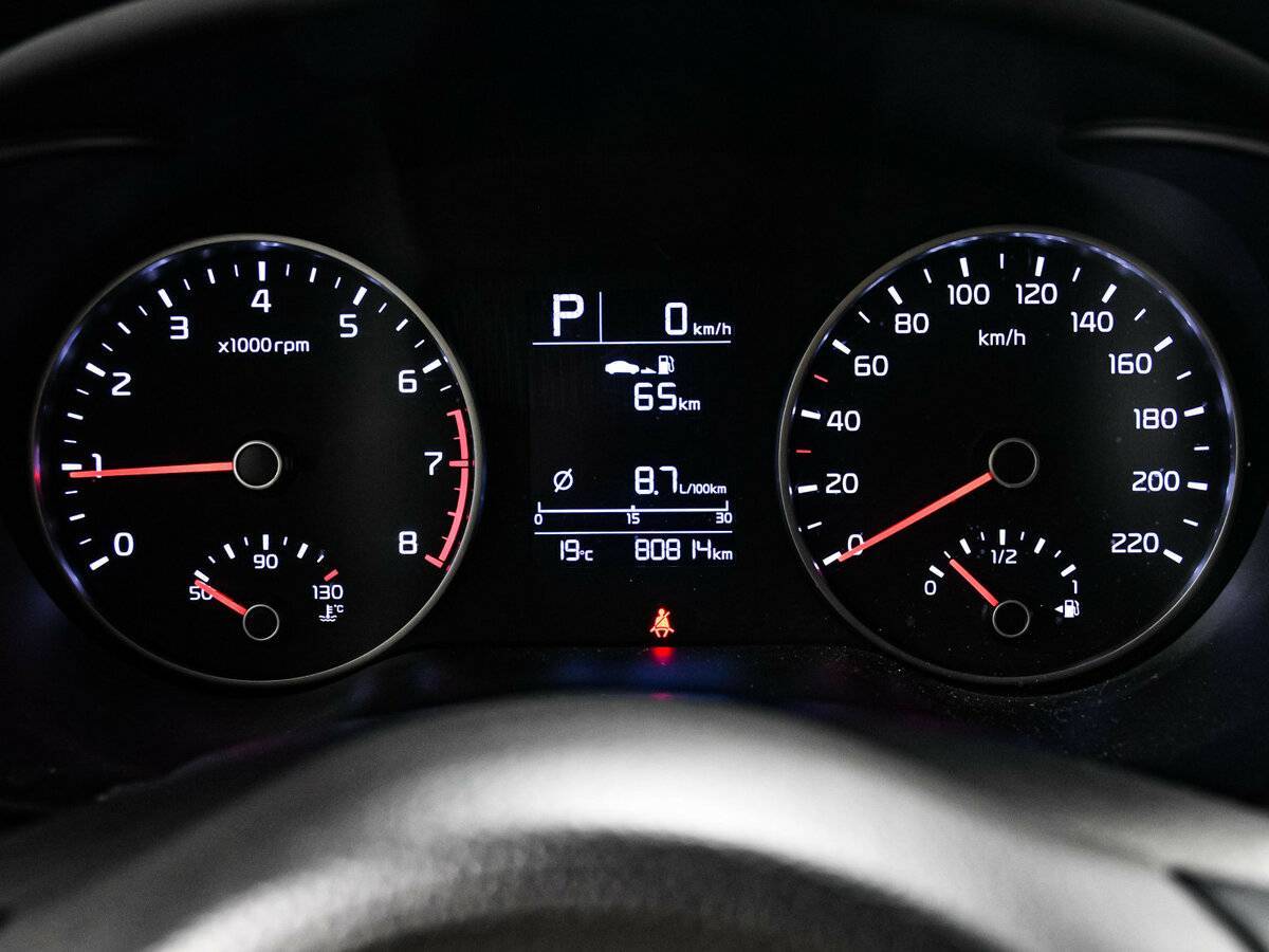 Купить Kia Rio с пробегом. Фото: #9