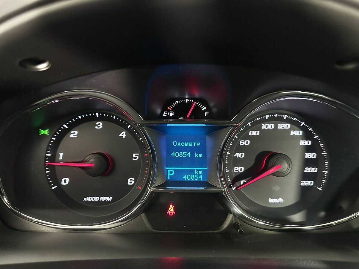 Купить Chevrolet Captiva с пробегом. Фото: #10