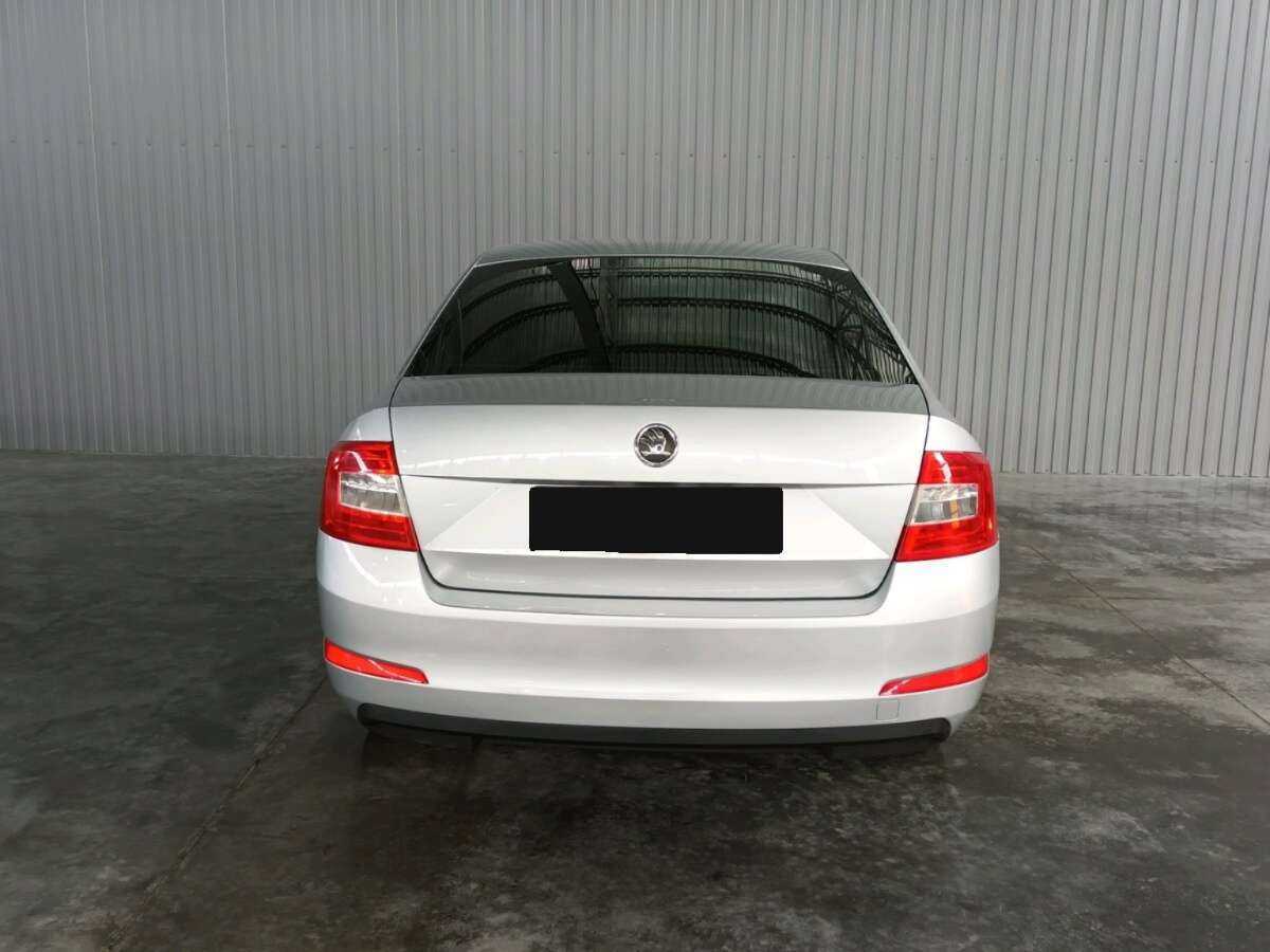Купить Skoda Octavia с пробегом. Фото: #5