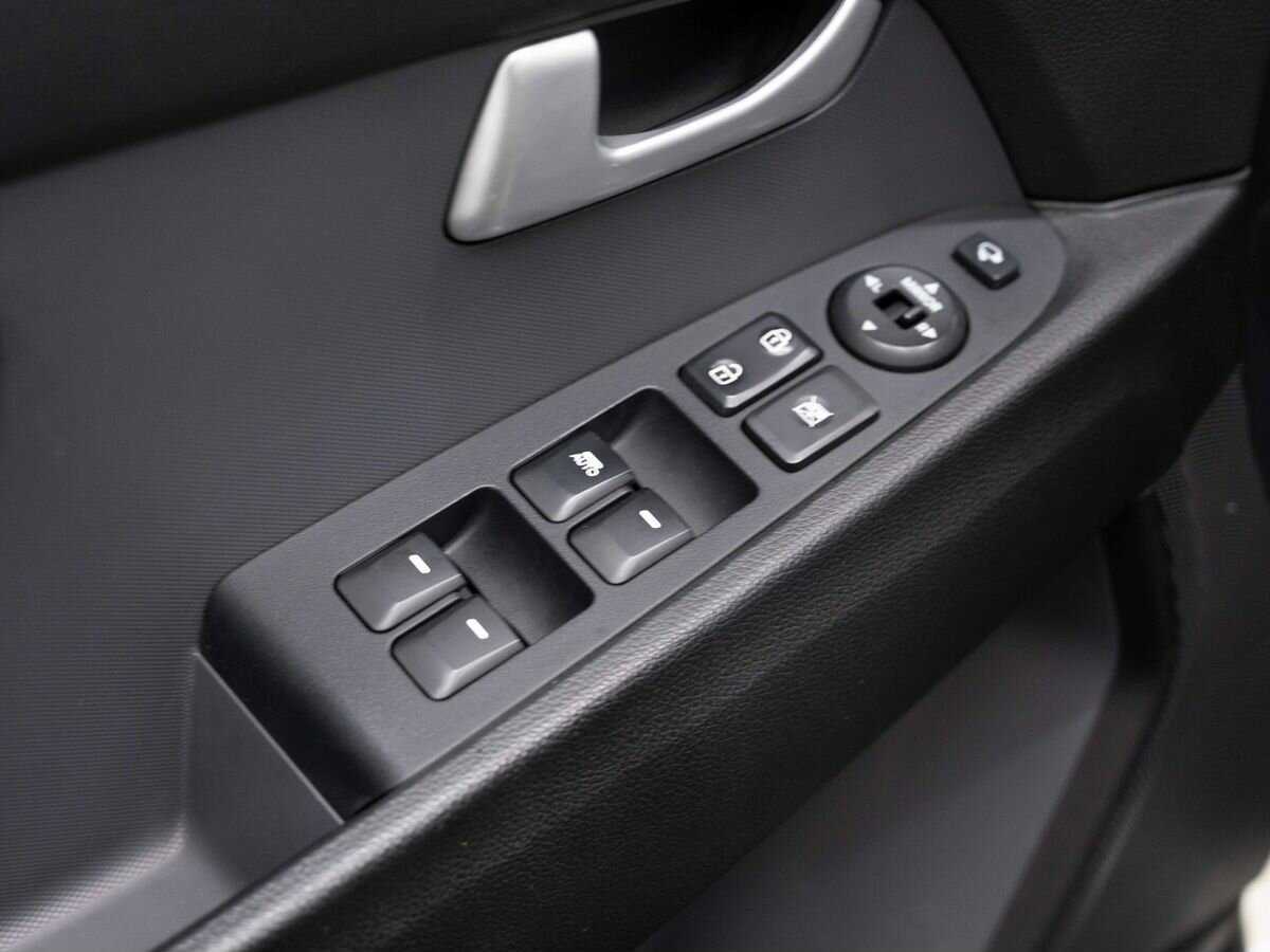 Купить Kia Sportage с пробегом. Фото: #16