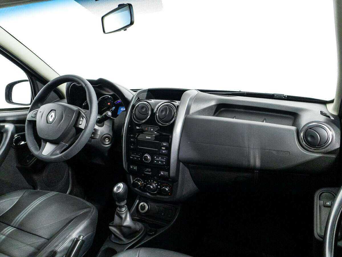 Купить Renault Duster с пробегом. Фото: #8