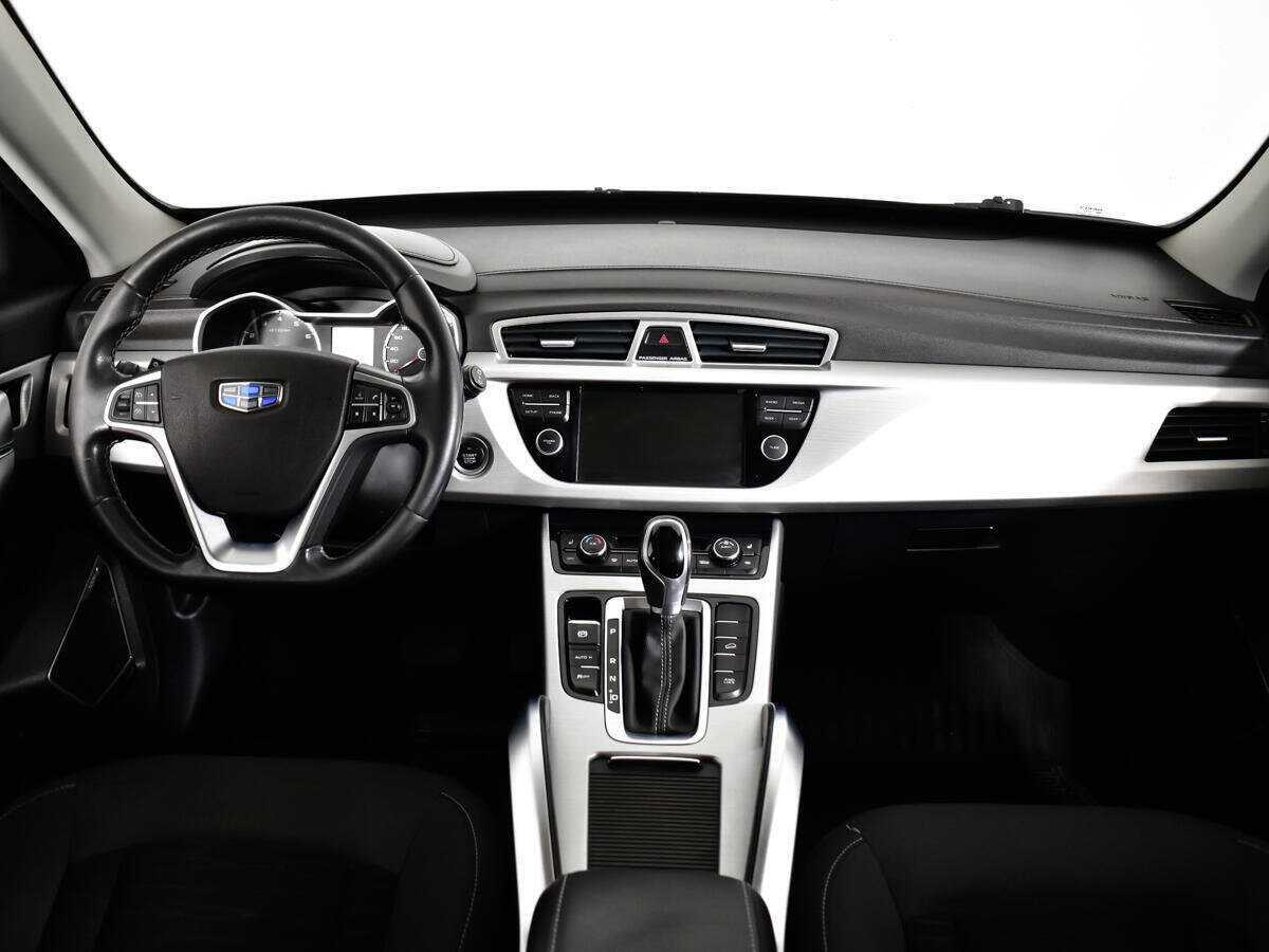 Купить Geely Atlas с пробегом. Фото: #11