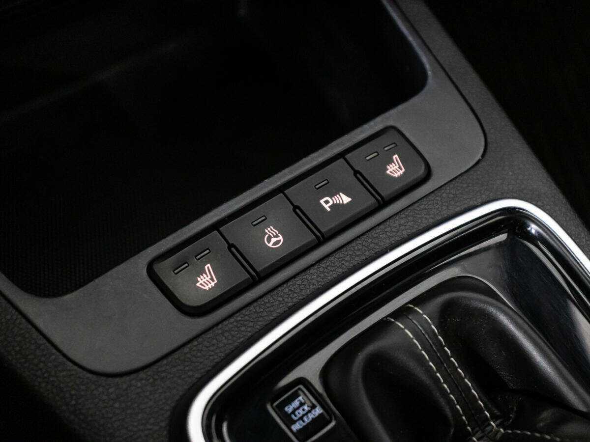 Купить Kia Rio с пробегом. Фото: #19