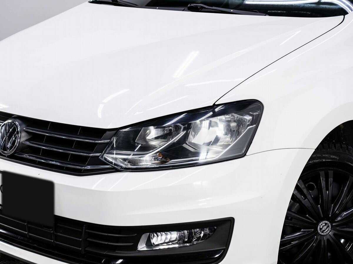 Купить Volkswagen Polo с пробегом. Фото: #6