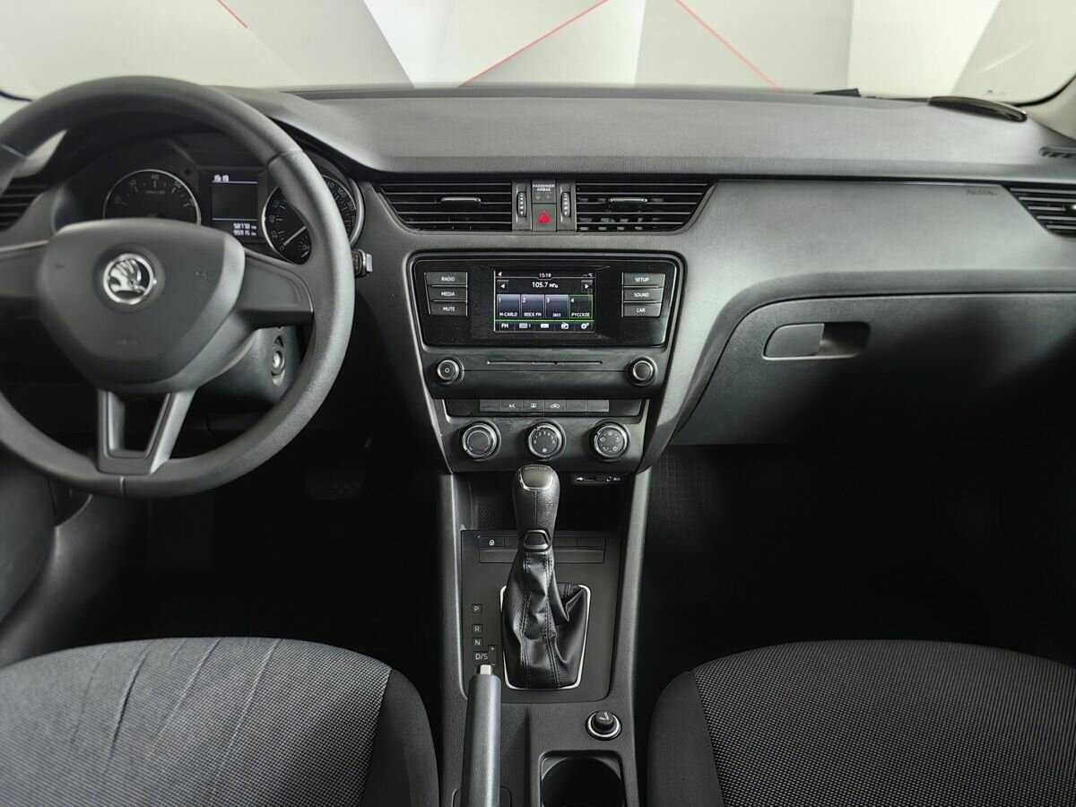 Купить Skoda Octavia с пробегом. Фото: #10