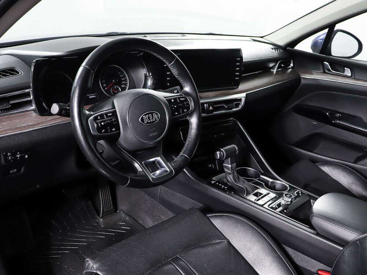 Купить Kia K5 с пробегом. Фото: #12