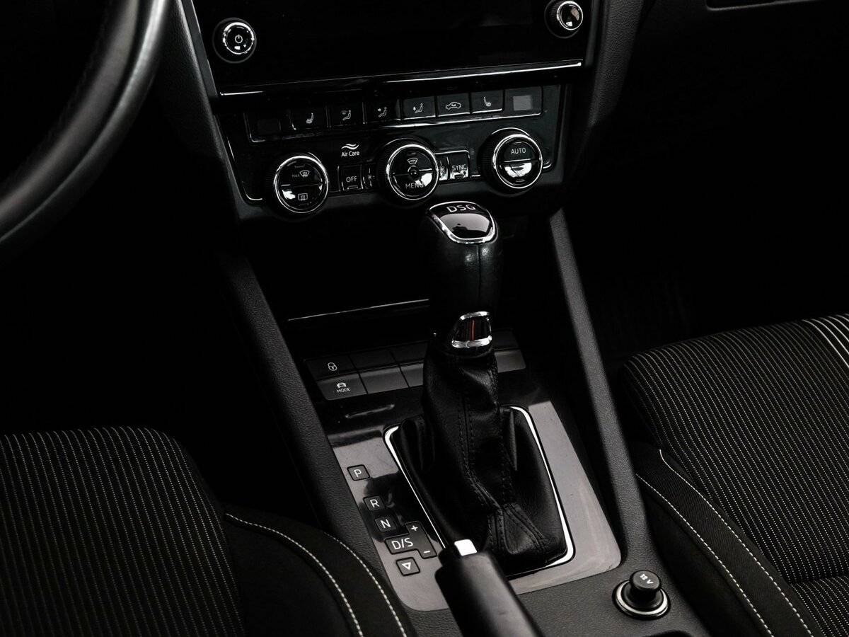 Купить Skoda Octavia с пробегом. Фото: #8