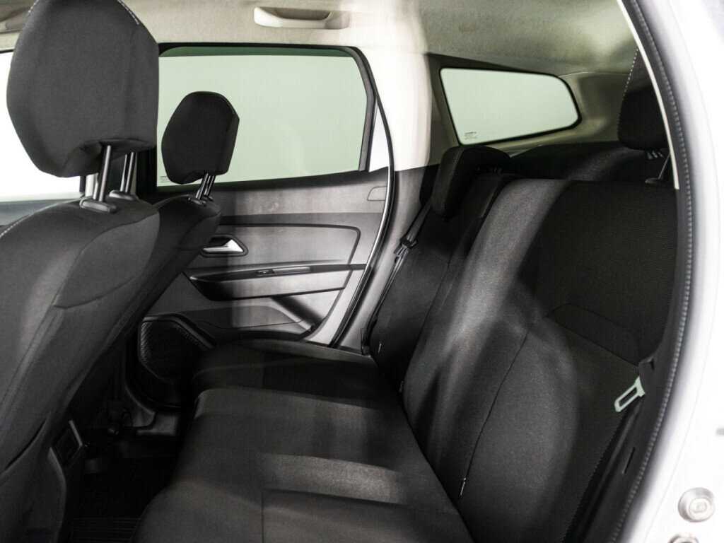 Купить Renault Duster с пробегом. Фото: #9