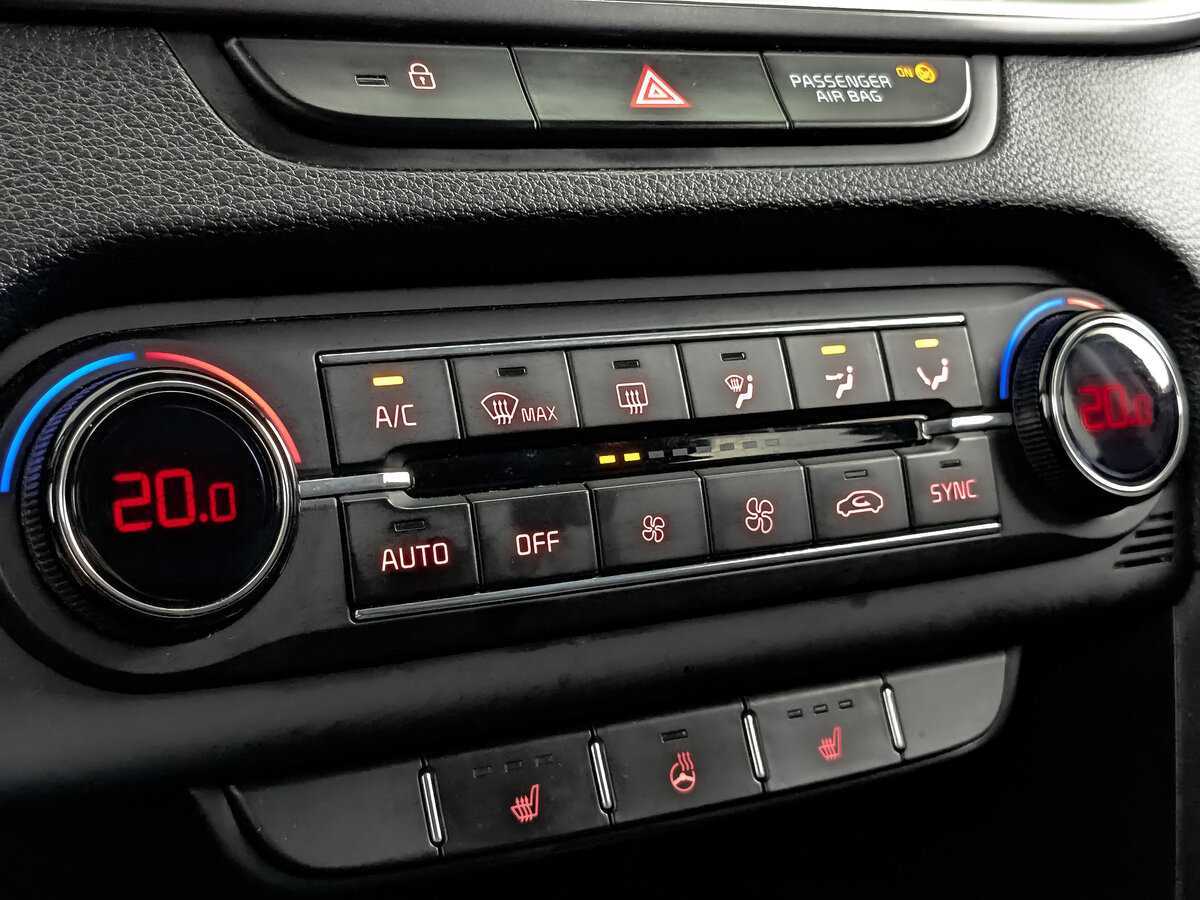 Купить Kia Ceed с пробегом. Фото: #20