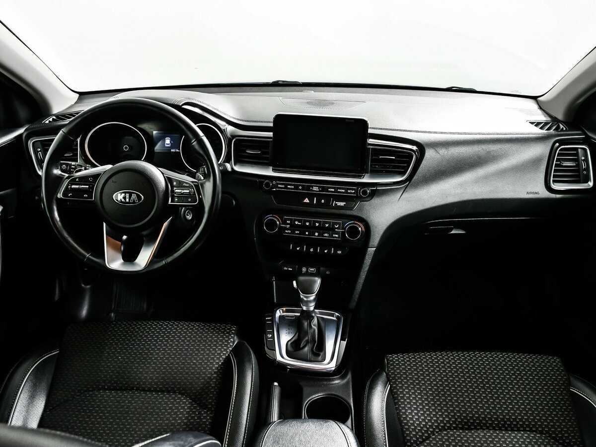 Купить Kia Ceed с пробегом. Фото: #10