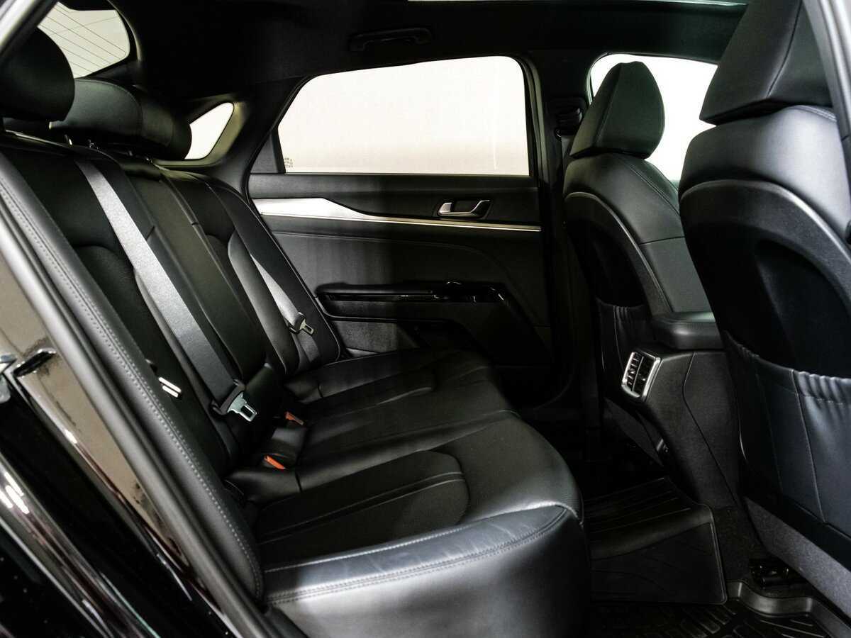 Купить Kia K5 с пробегом. Фото: #25