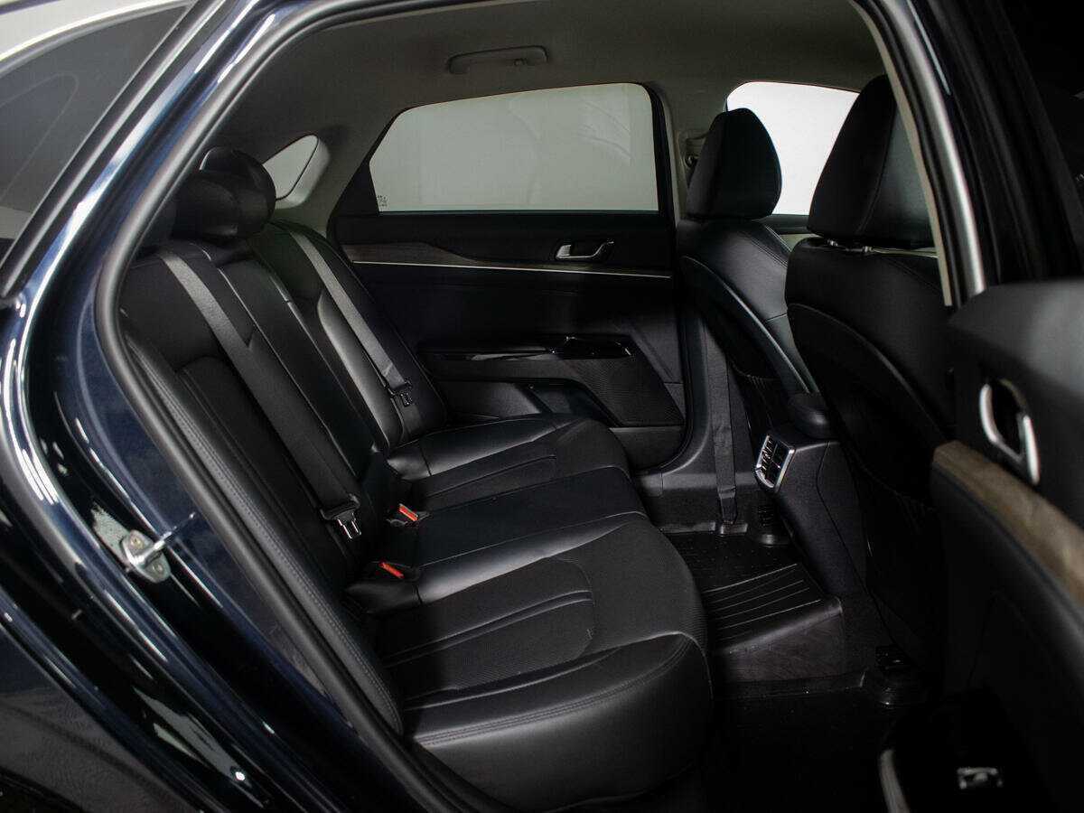 Купить Kia K5 с пробегом. Фото: #7