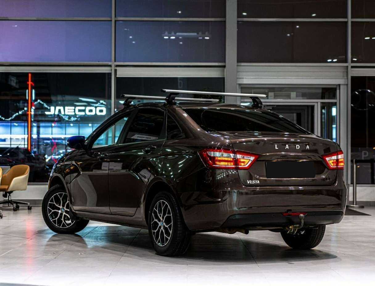 Купить Lada (ВАЗ) Vesta с пробегом. Фото: #3