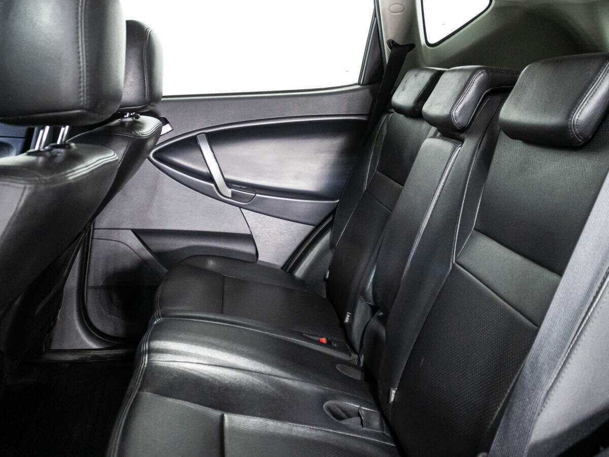 Купить Geely Emgrand X7 с пробегом. Фото: #9