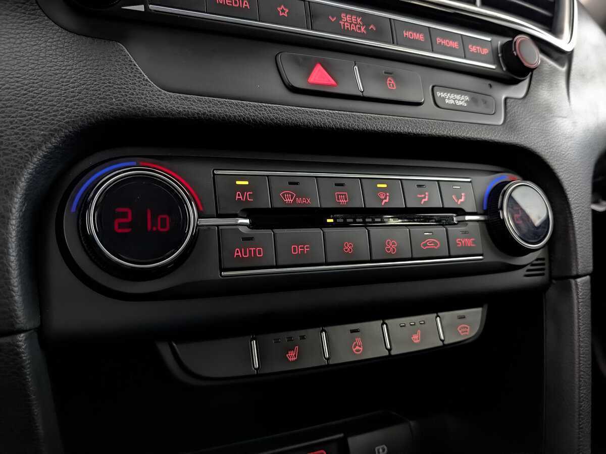 Купить Kia Ceed с пробегом. Фото: #20