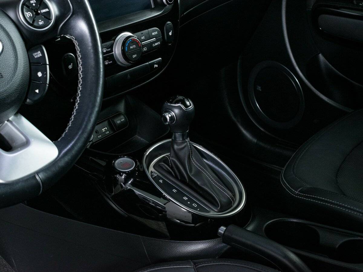 Купить Kia Soul с пробегом. Фото: #14